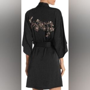 Midnight Bakery Embroidered Flowers & Sequins Black Kimono Robe Sz L NWT